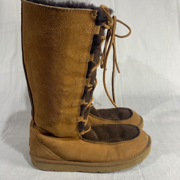 UGG Women's Size 8 Tall Lace Up‎ Boots Suede Leather Shearling Winter Warm Brown - Picture 1 of 8